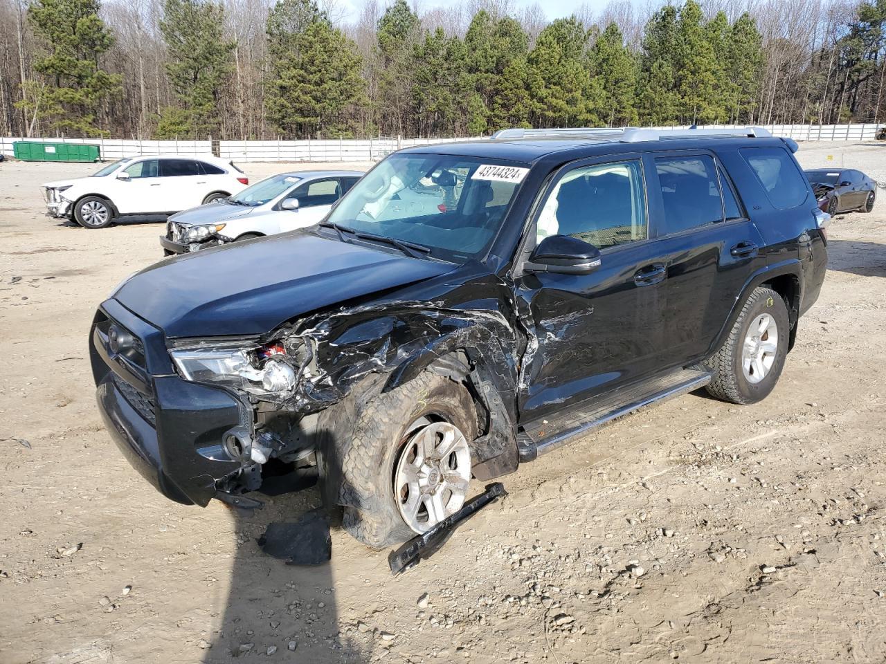 2018 TOYOTA 4RUNNER SR
