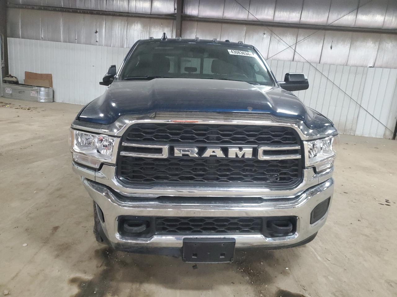 2022 RAM 2500 TRADE - Image 5
