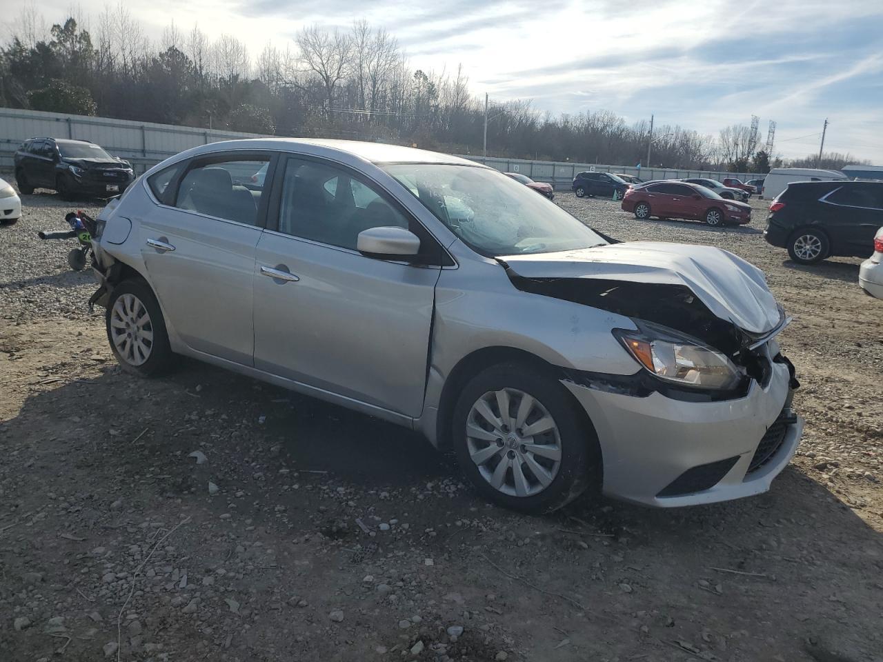 2018 NISSAN SENTRA S - Фото 4