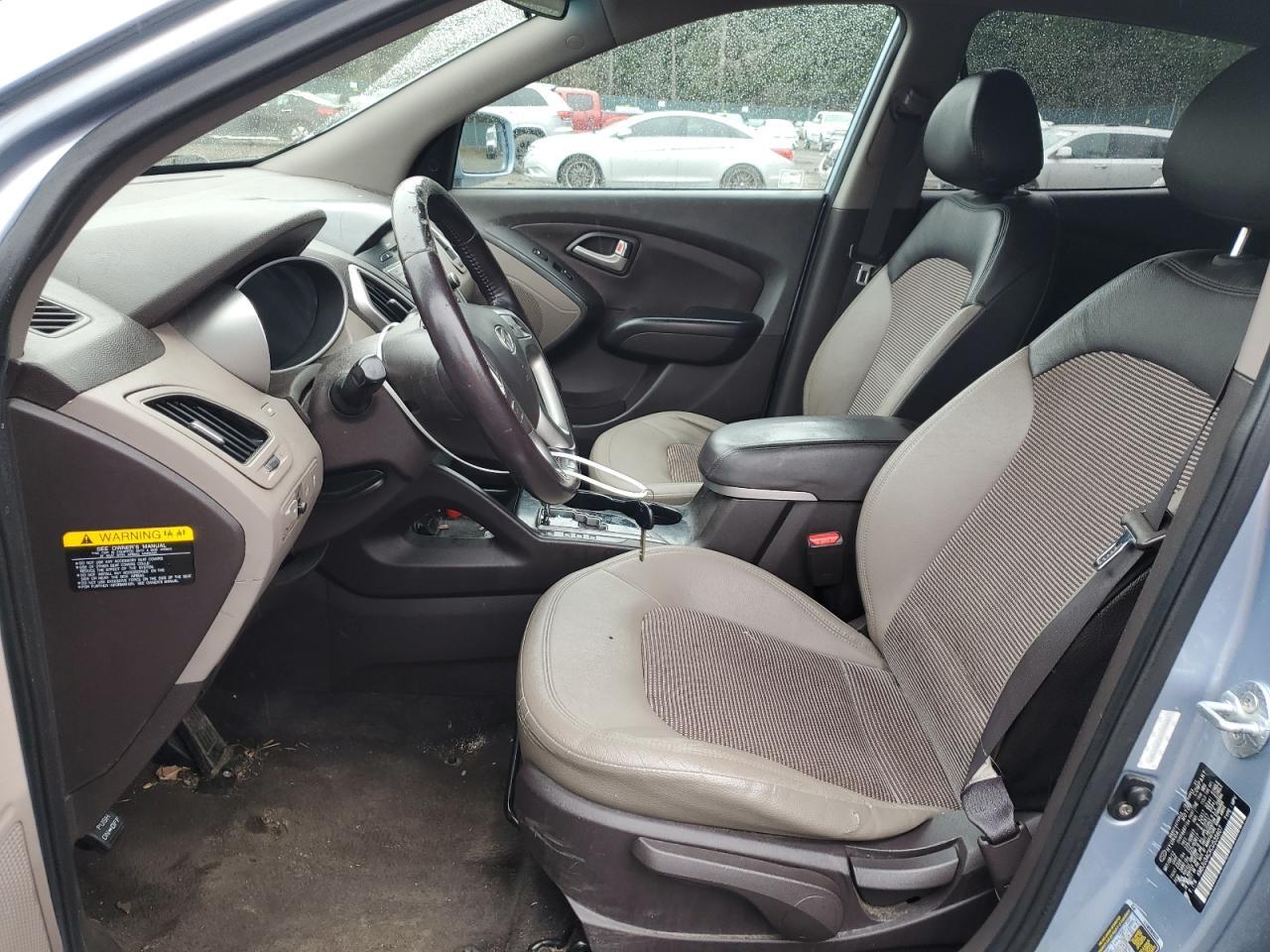 2012 HYUNDAI TUCSON GLS - Image 7