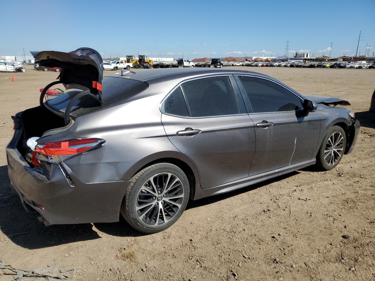 2019 TOYOTA CAMRY L - Image 3