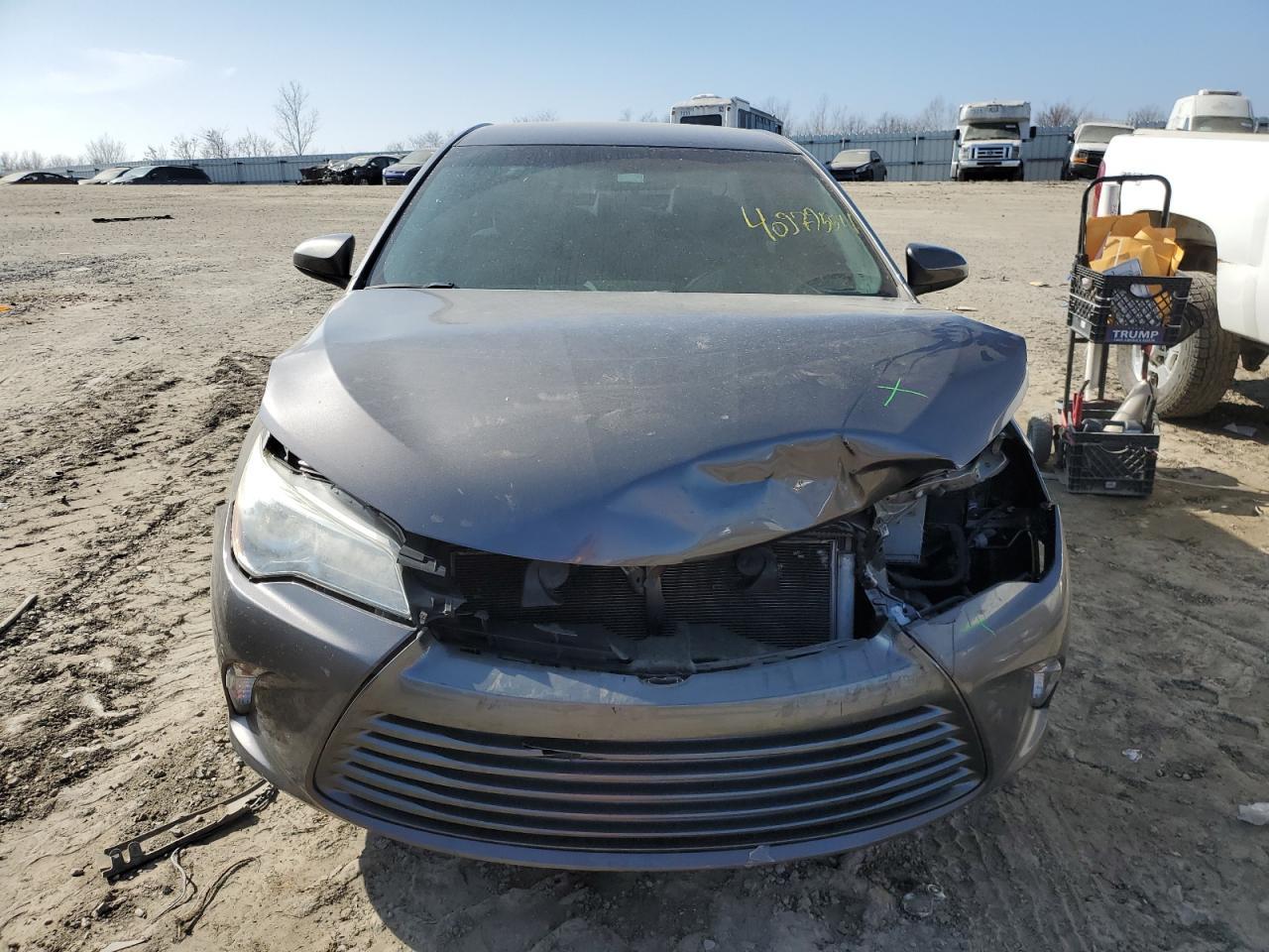 2016 TOYOTA CAMRY LE - Image 5