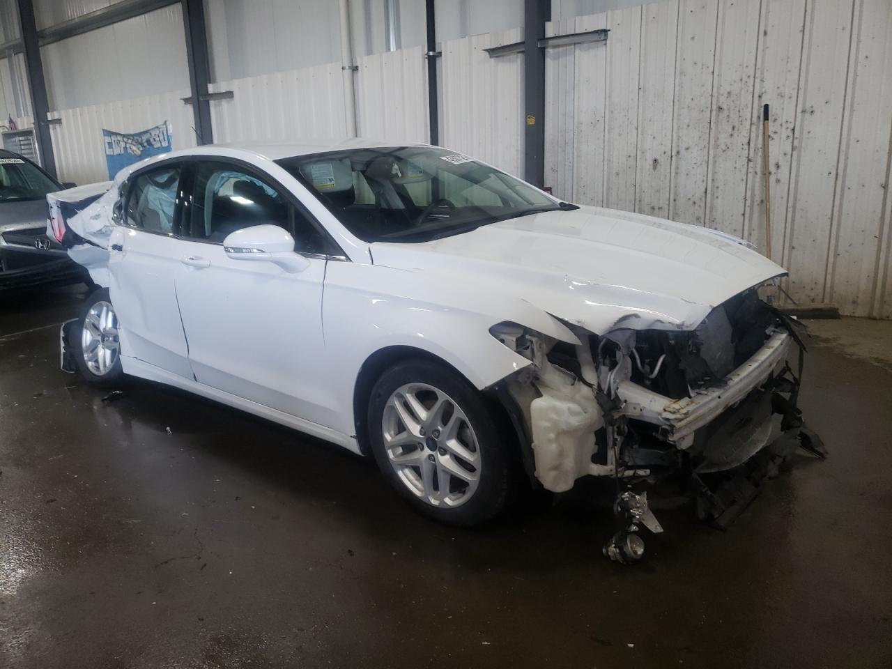 2014 FORD FUSION SE - Image 4