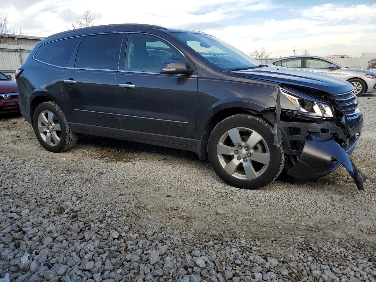 2015 CHEVROLET TRAVERSE L - Image 4