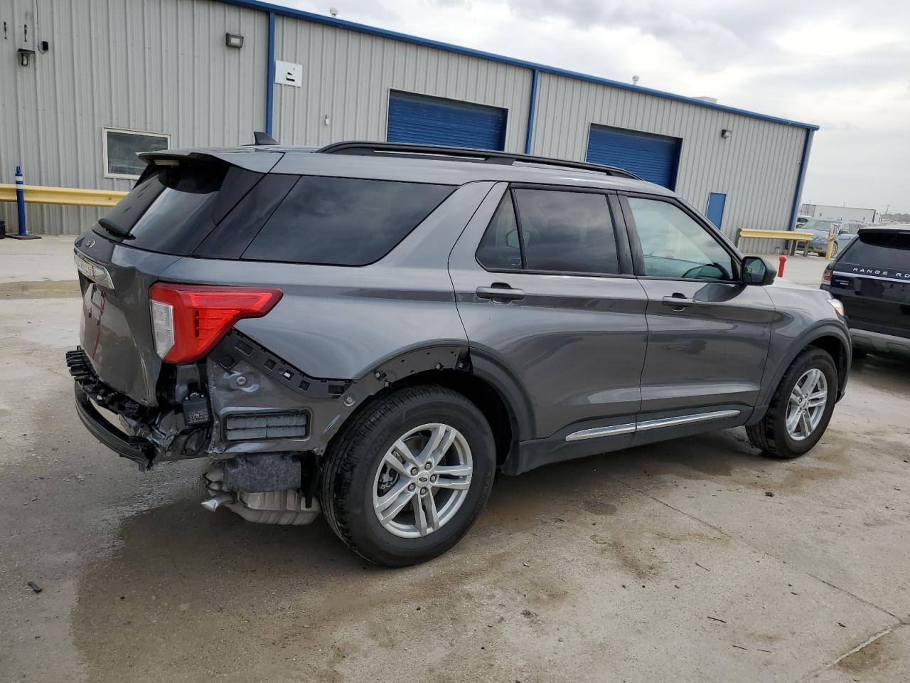 2023 FORD EXPLORER X - Image 3