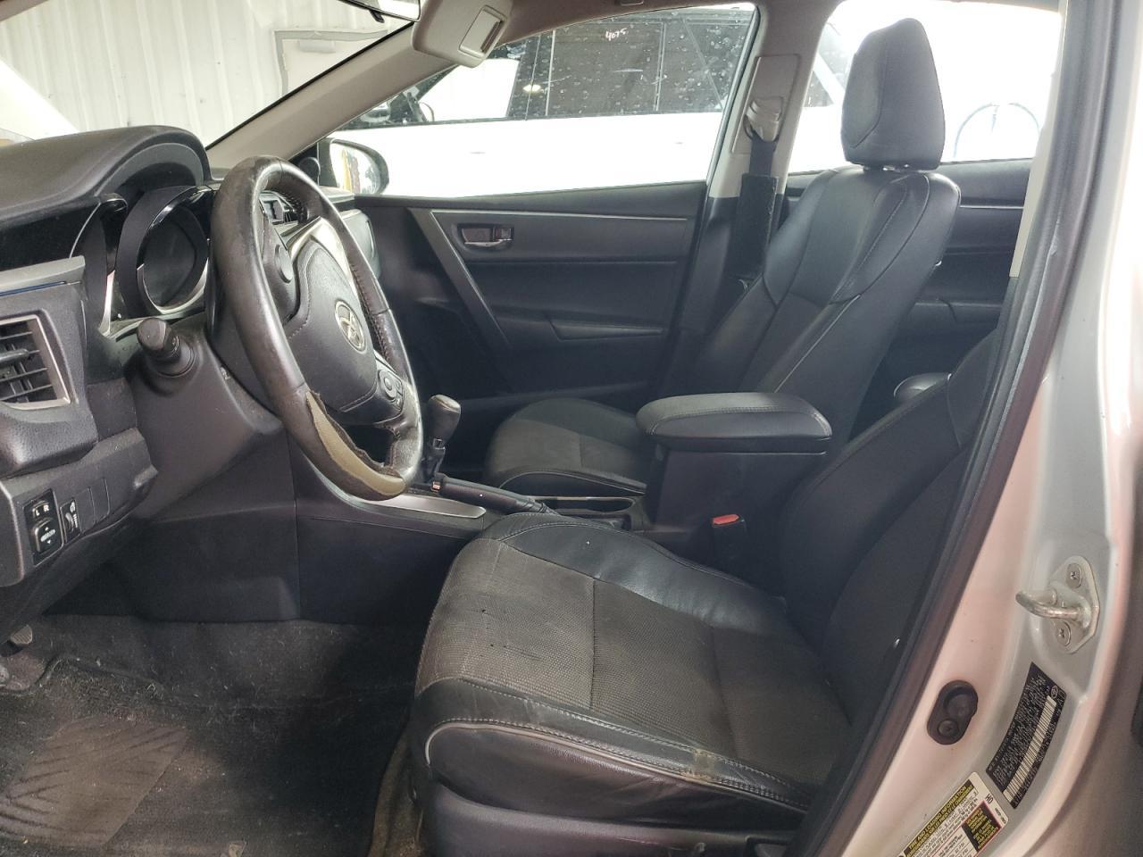 2015 TOYOTA COROLLA L - Фото 7