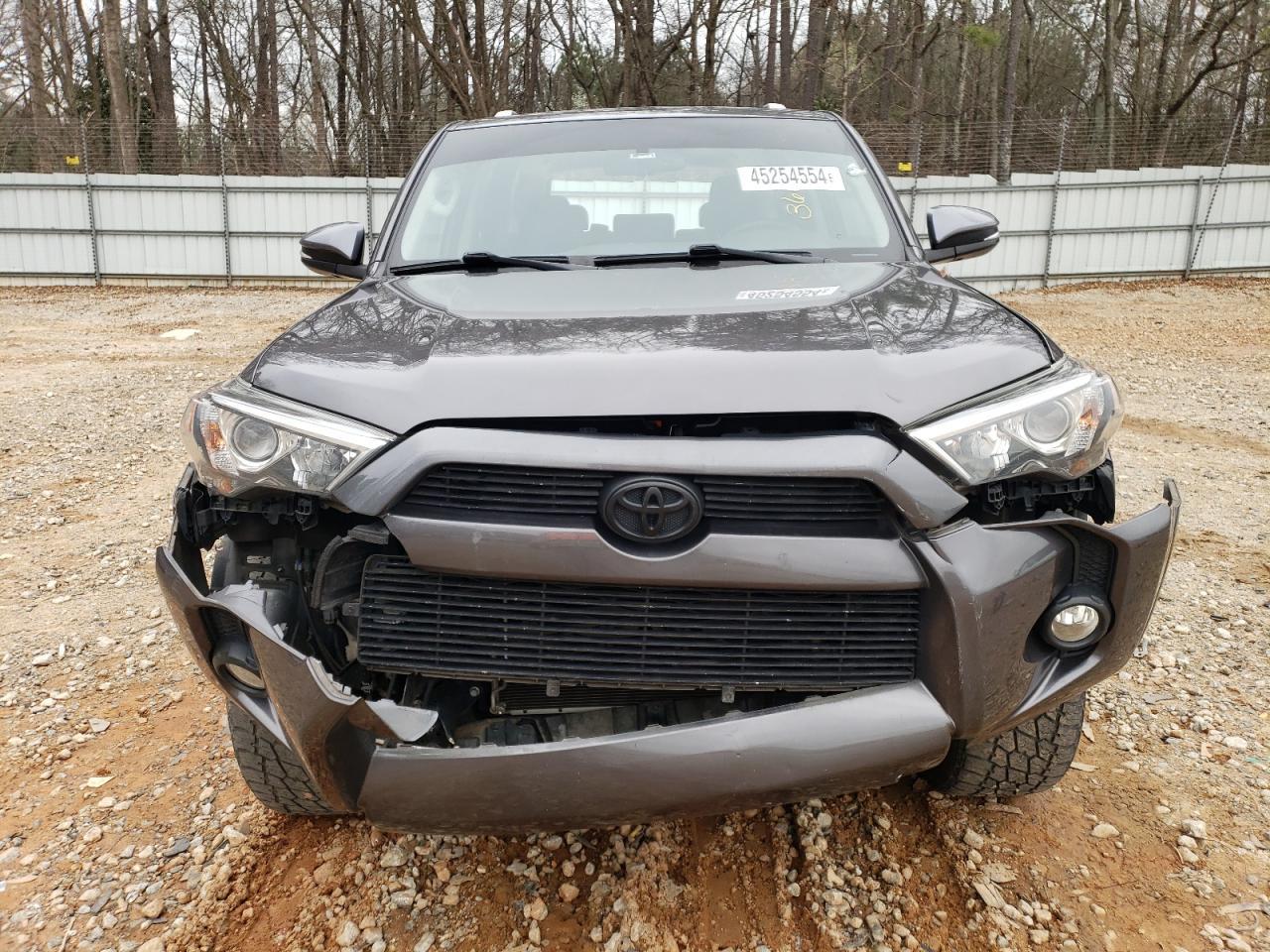 2017 TOYOTA 4RUNNER SR - Фото 5