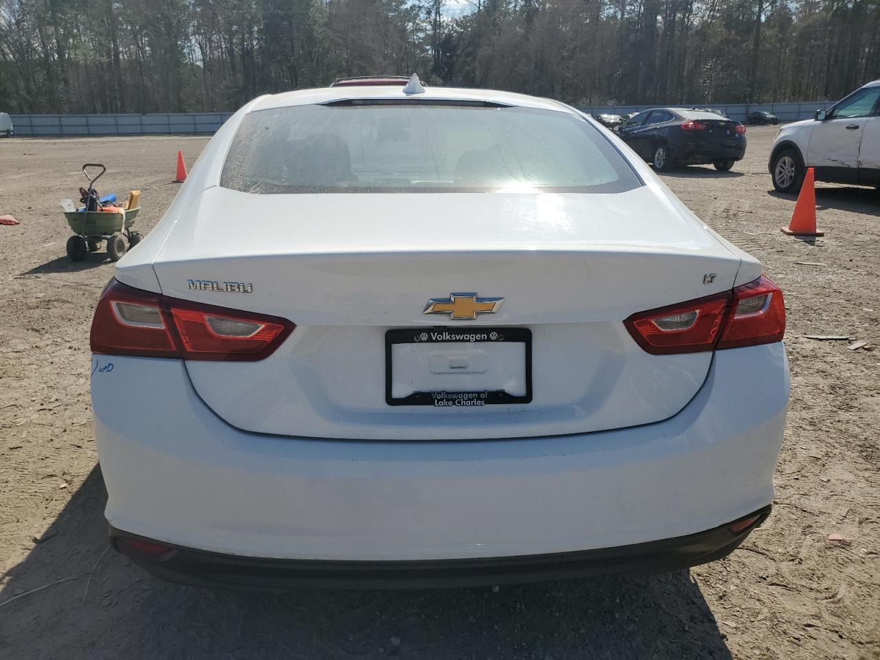2017 CHEVROLET MALIBU LT - Image 6