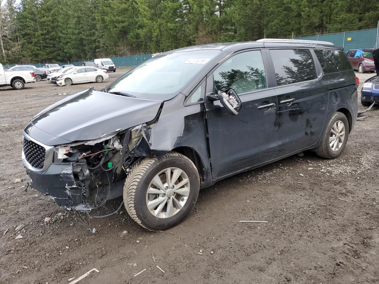 2017 KIA SEDONA LX