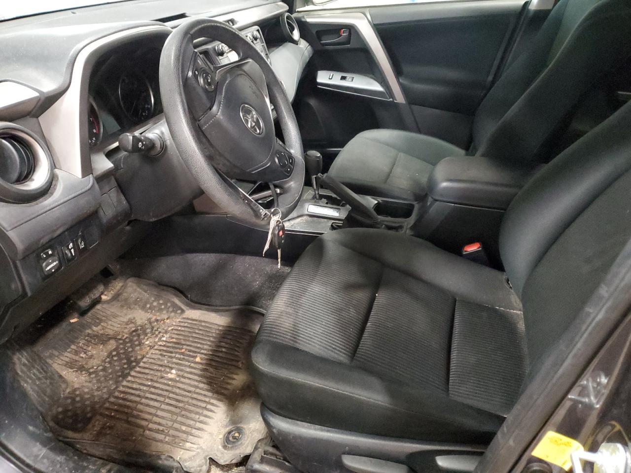2017 TOYOTA RAV4 LE - Image 7