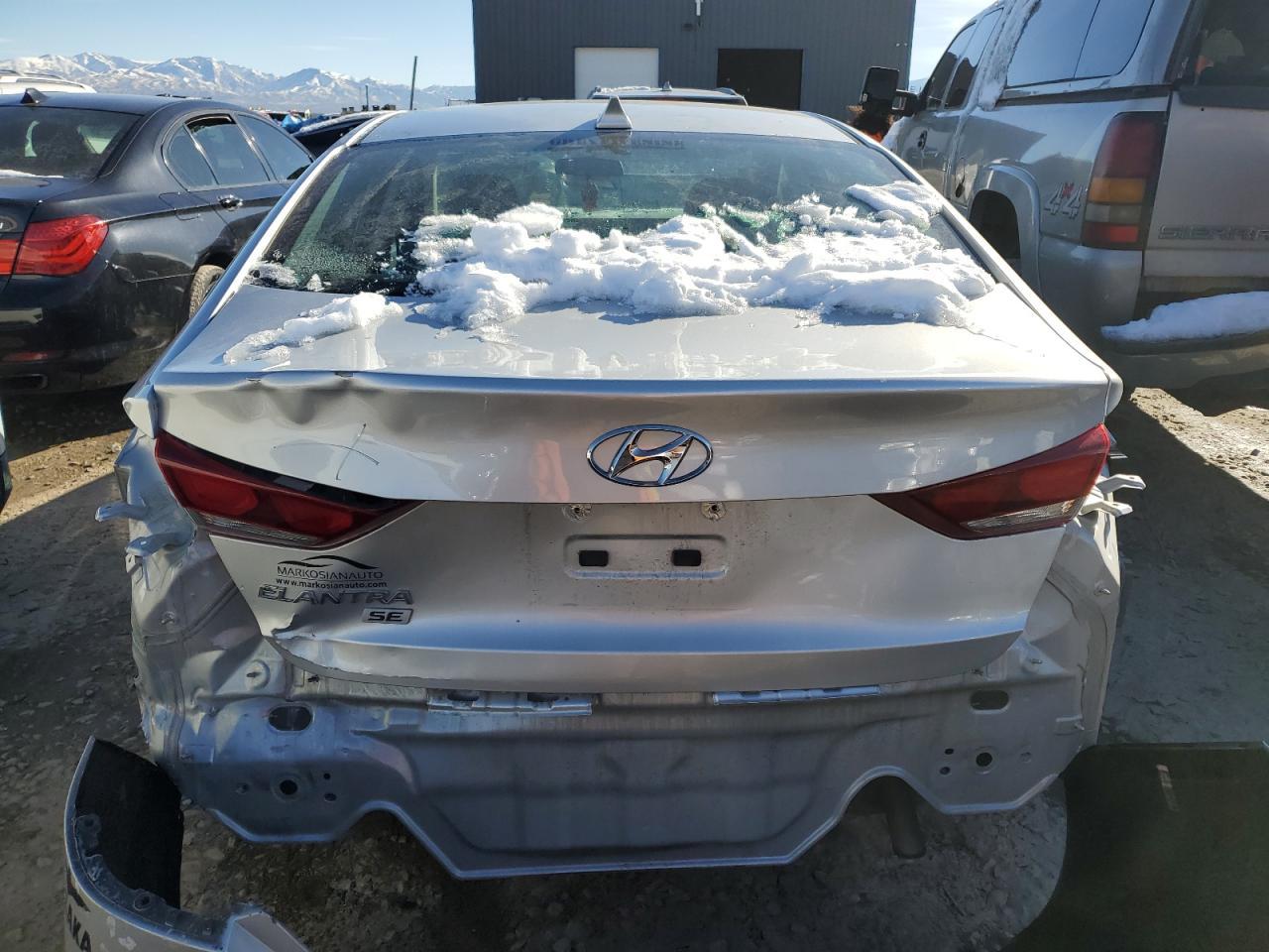 2017 HYUNDAI ELANTRA SE - Фото 6