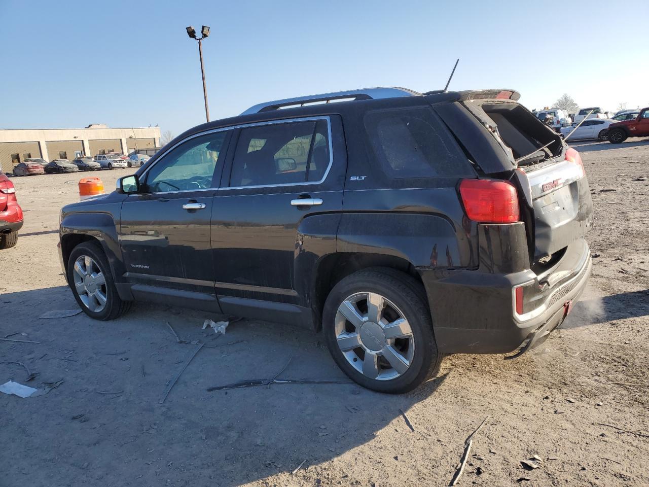 2016 GMC TERRAIN SL - Image 2