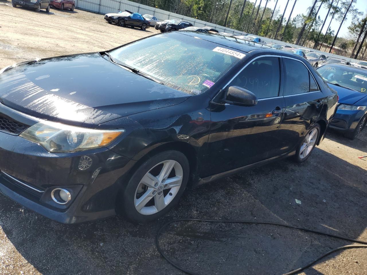 2013 TOYOTA CAMRY L