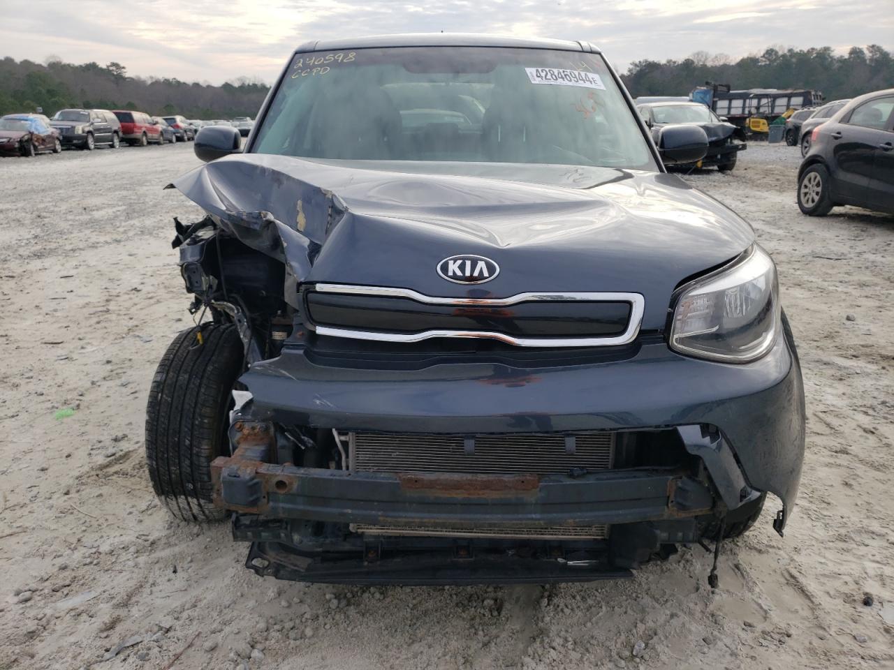 2016 KIA SOUL + - Image 5