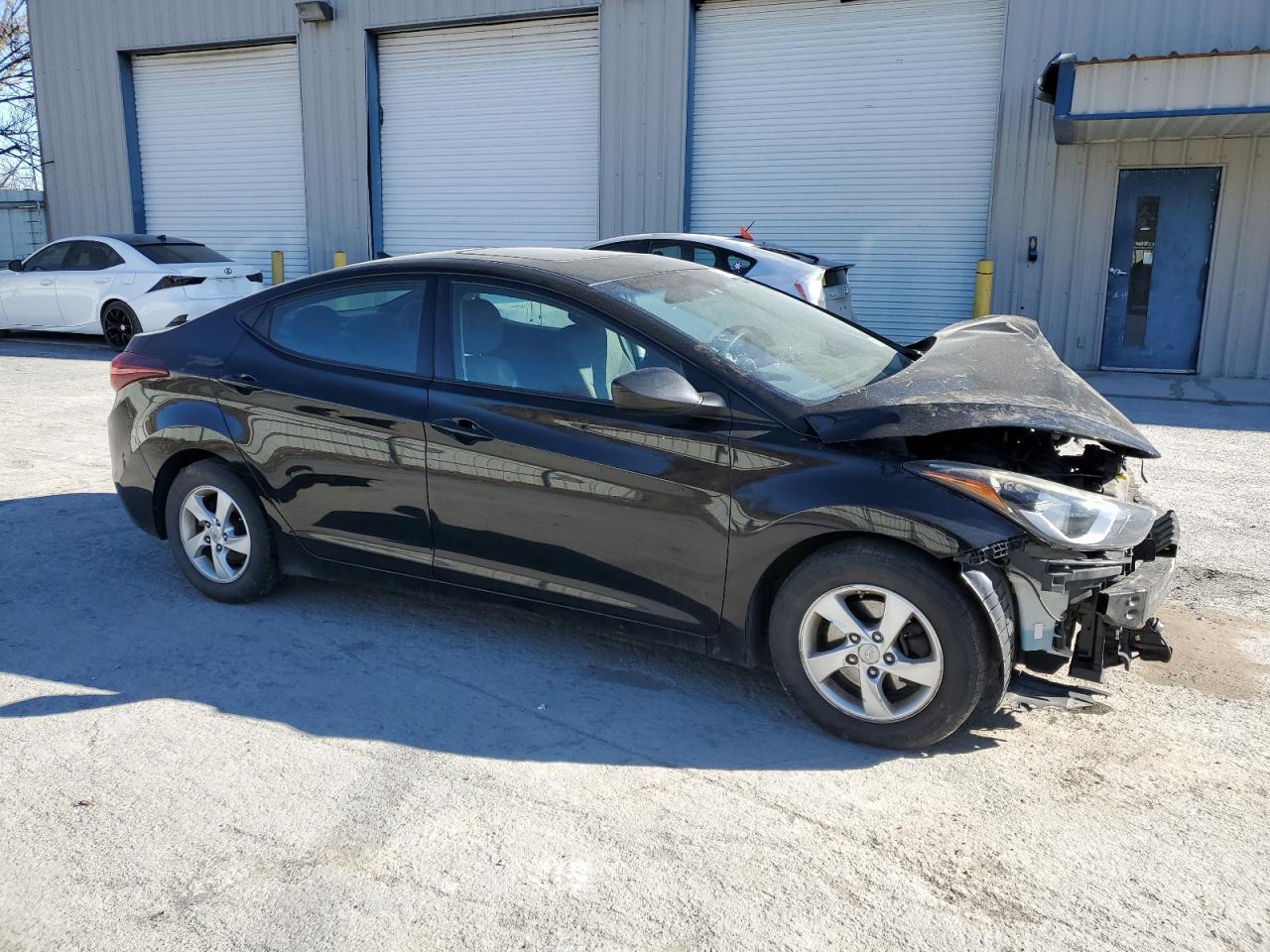 2015 HYUNDAI ELANTRA SE - Фото 4