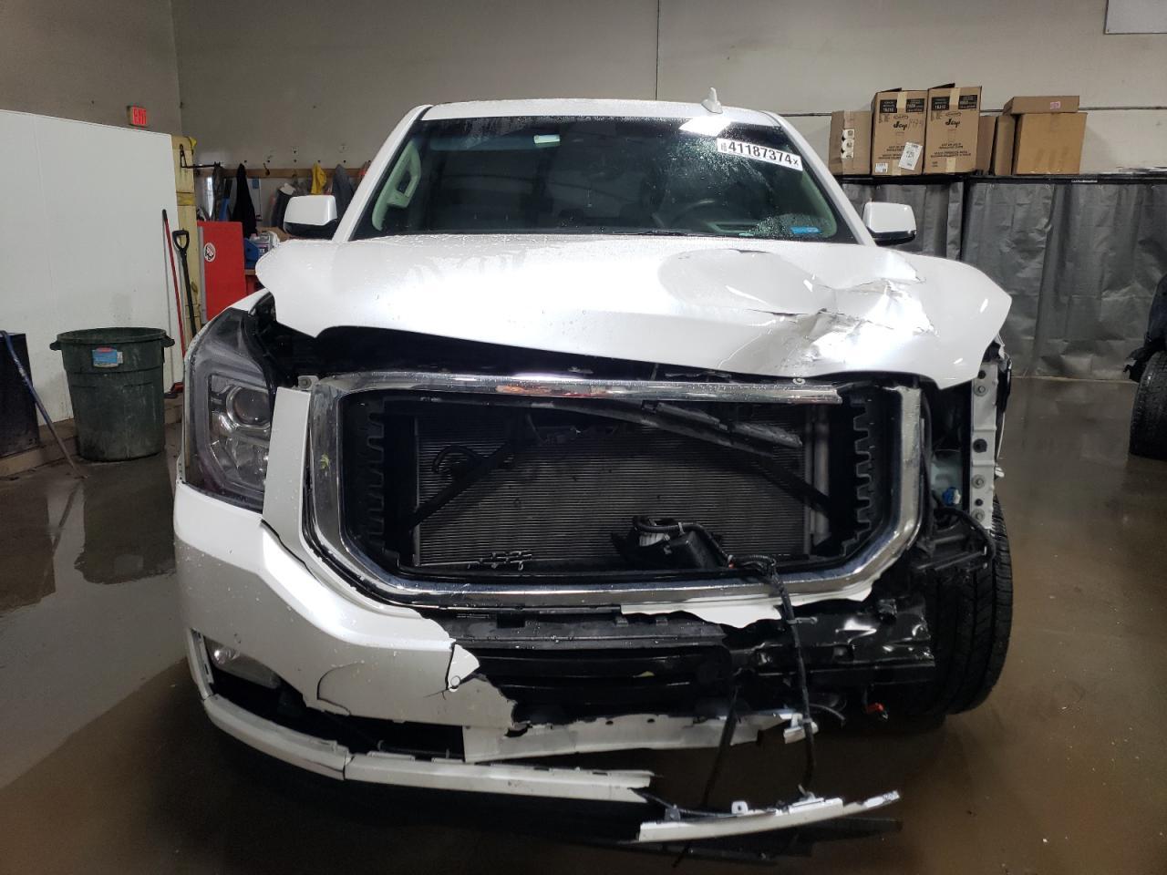 2016 GMC YUKON DENA - Фото 5