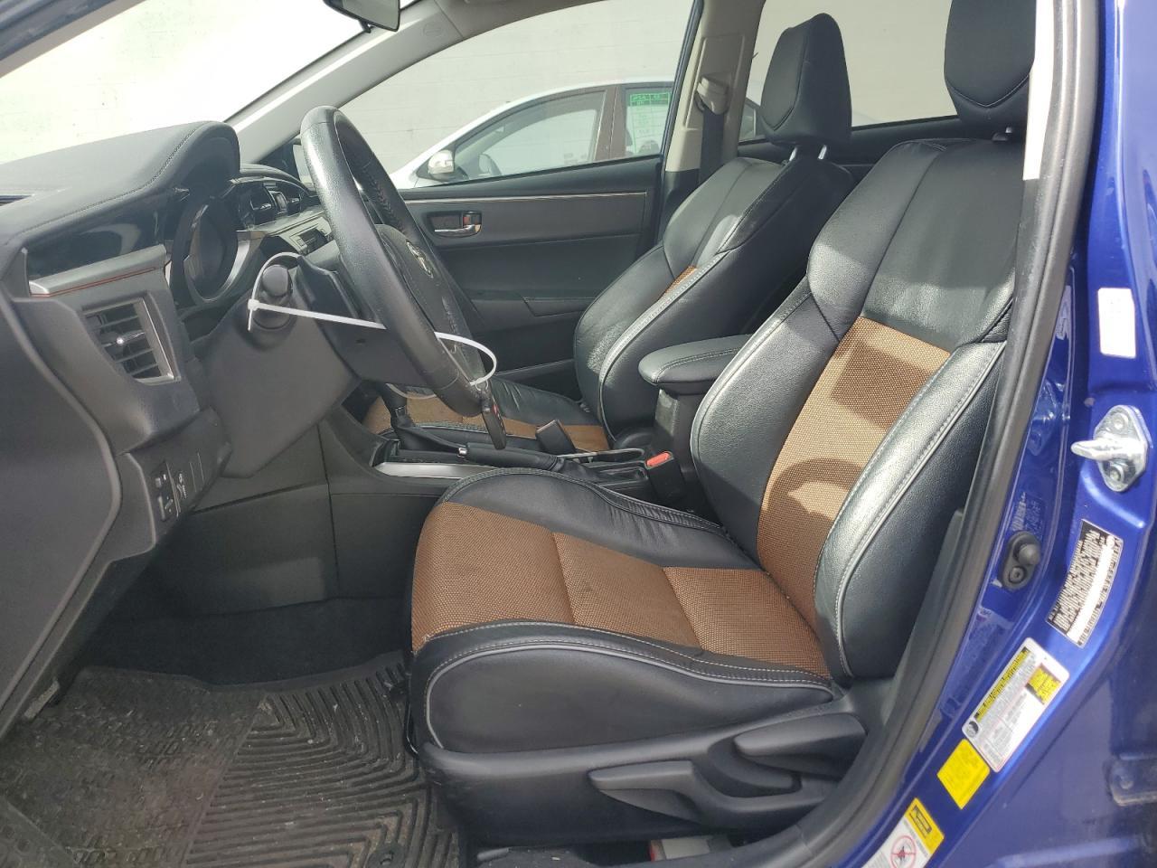 2015 TOYOTA COROLLA L - Фото 7