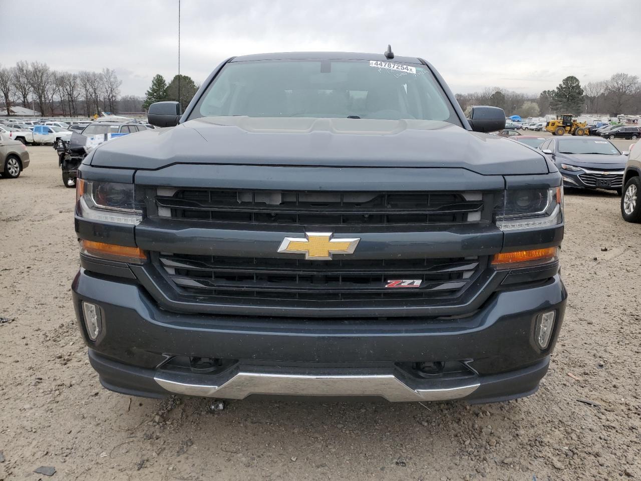 2017 CHEVROLET SILVERADO - Фото 5