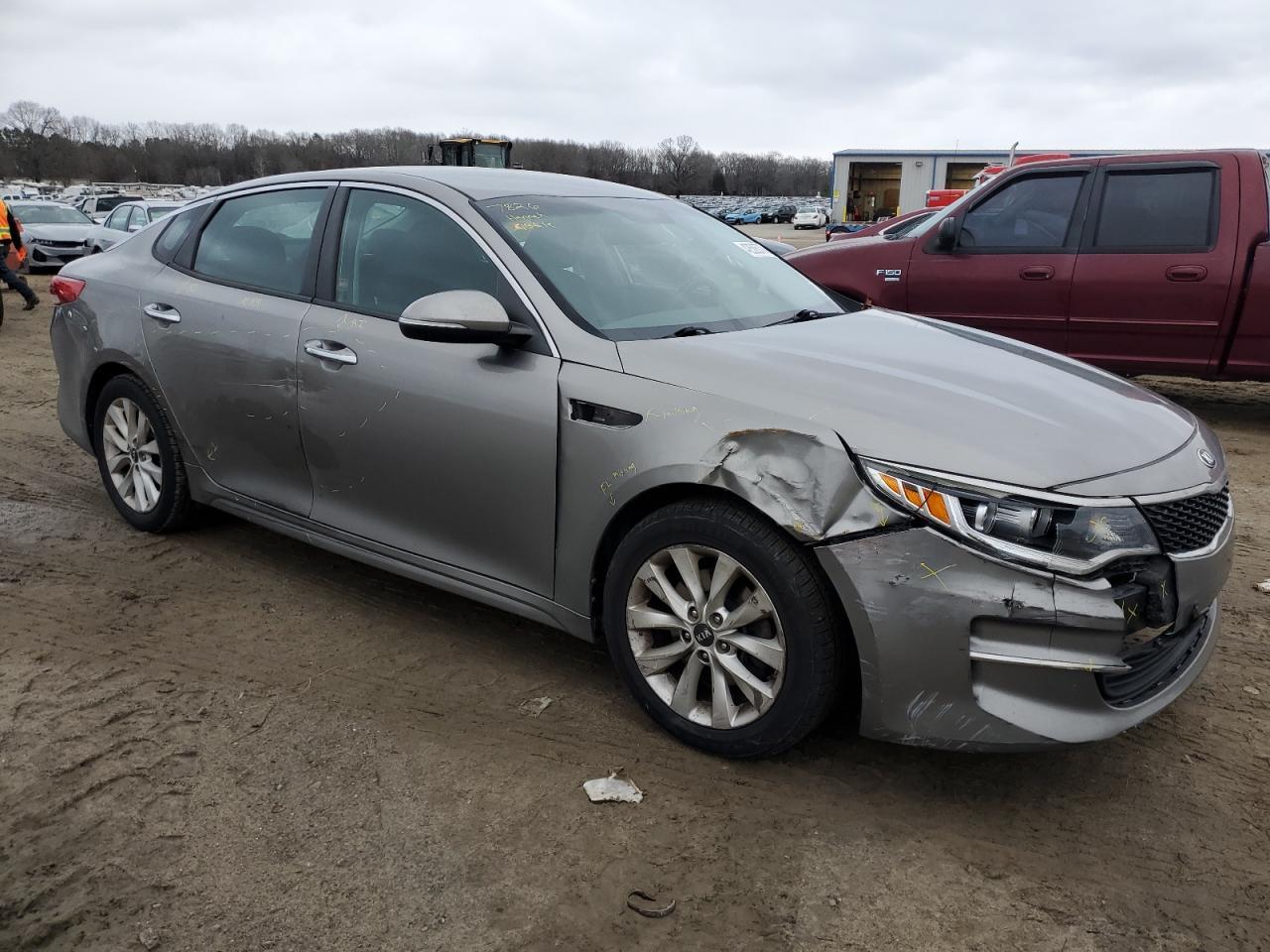 2016 KIA OPTIMA LX - Фото 4