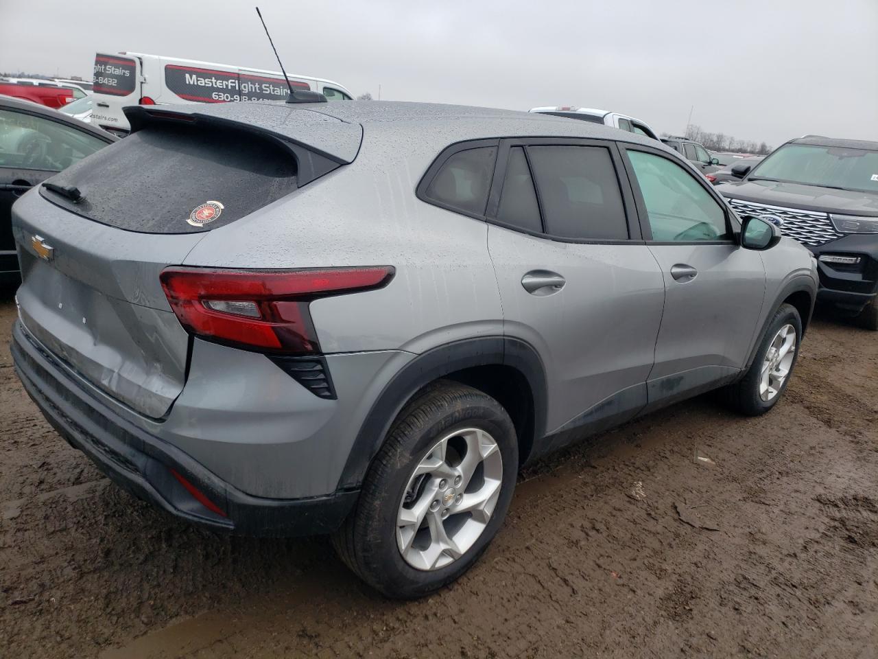 2024 CHEVROLET TRAX LS - Фото 3