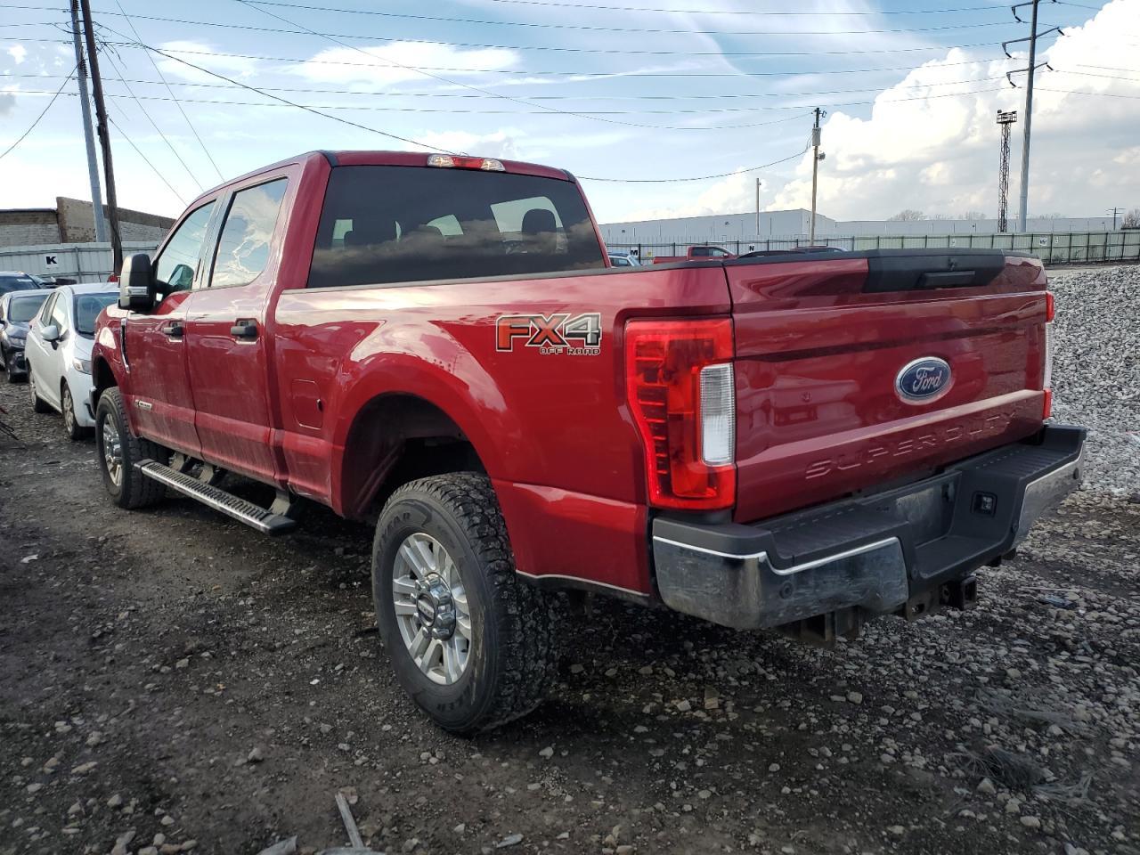 2017 FORD F250 SUPER - Image 2