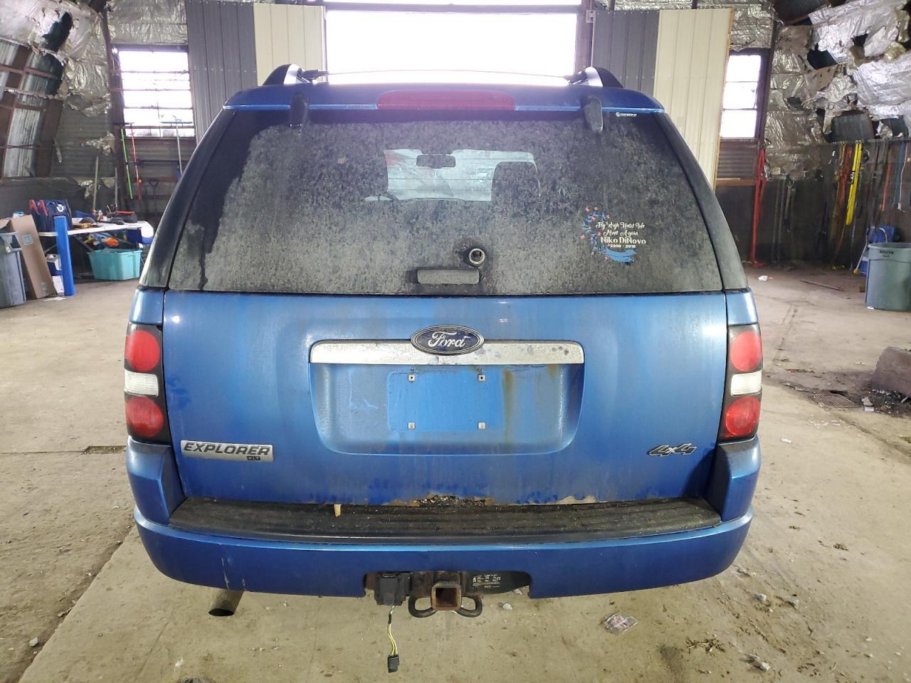 2010 FORD EXPLORER X - Image 6