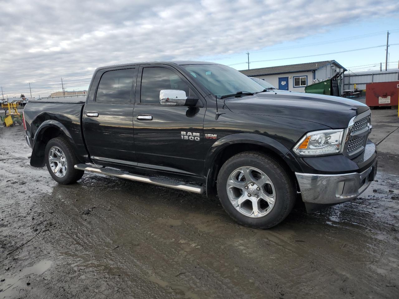 2017 RAM 1500 LARAM - Фото 4