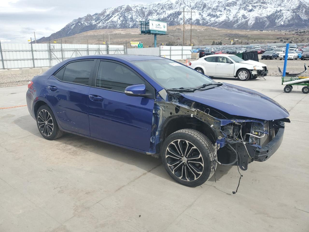 2015 TOYOTA COROLLA L - Фото 4