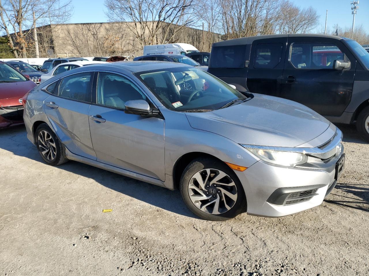 2016 HONDA CIVIC EX - Image 4