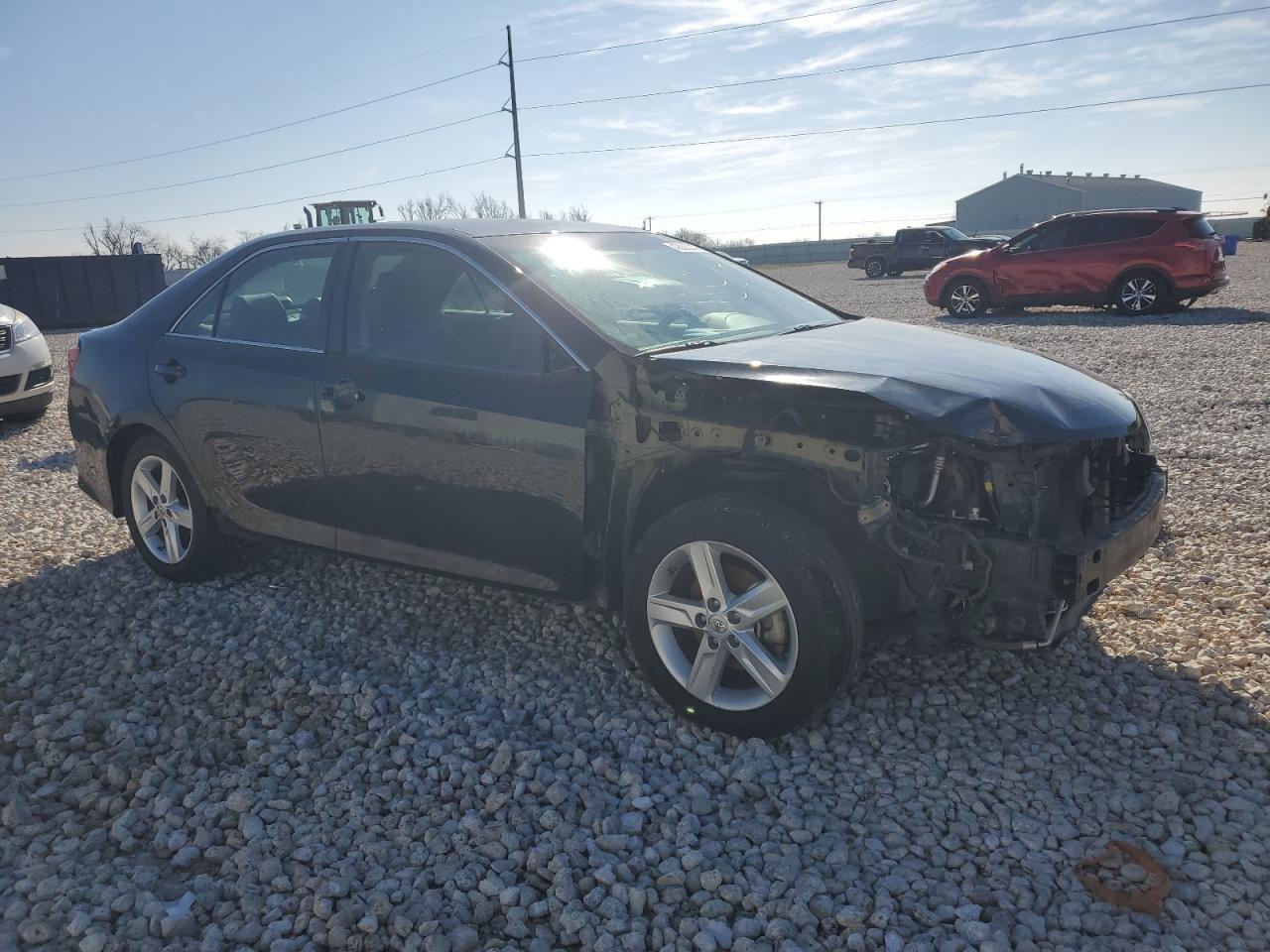 2014 TOYOTA CAMRY L - Image 4