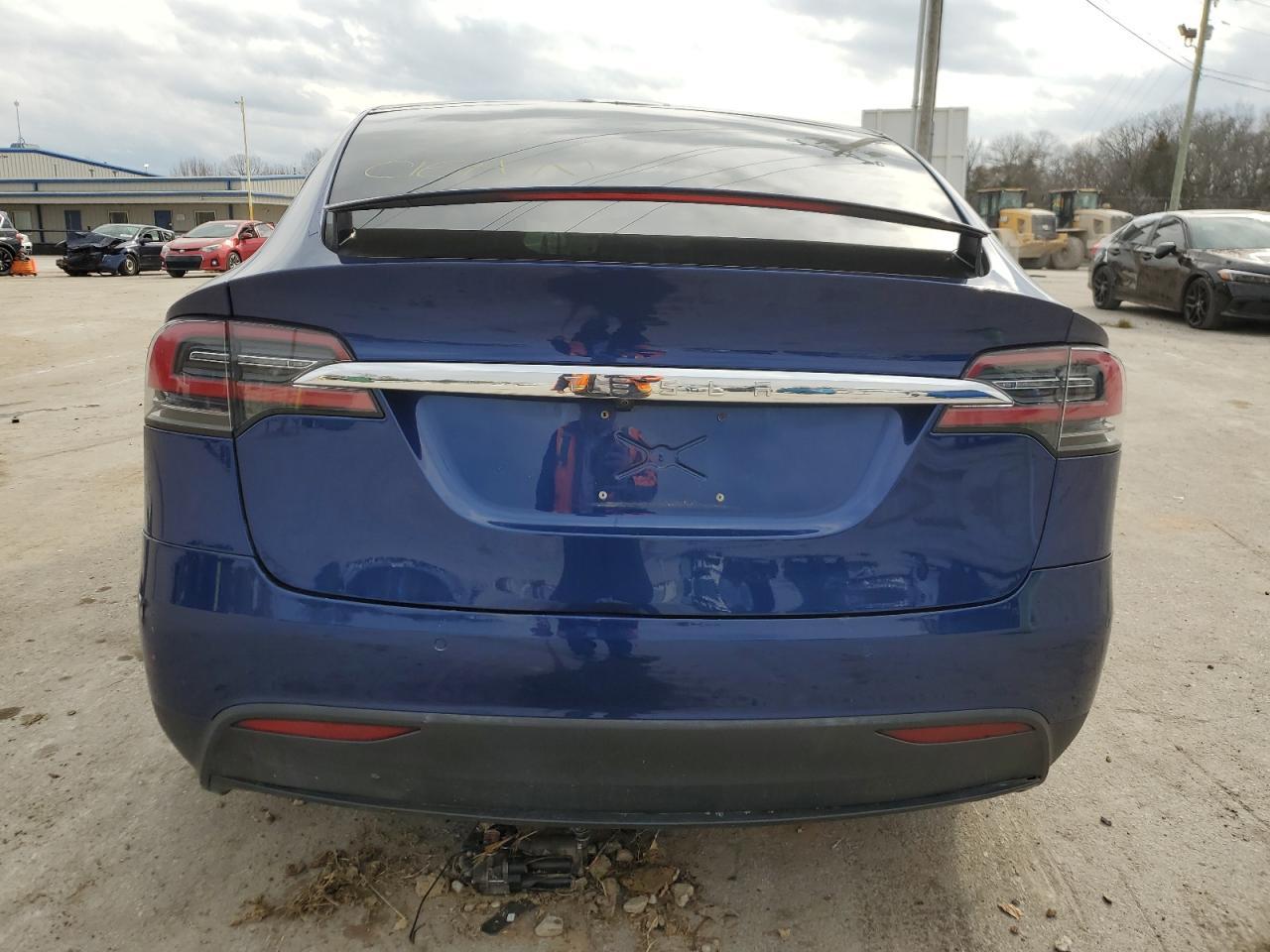 2016 TESLA MODEL X - Image 6