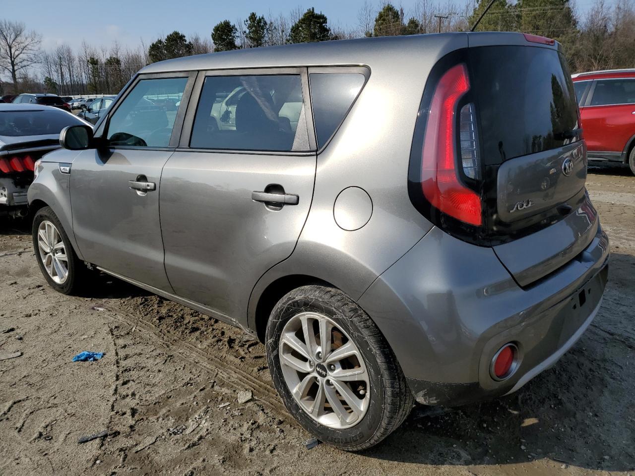 2019 KIA SOUL + - Image 2