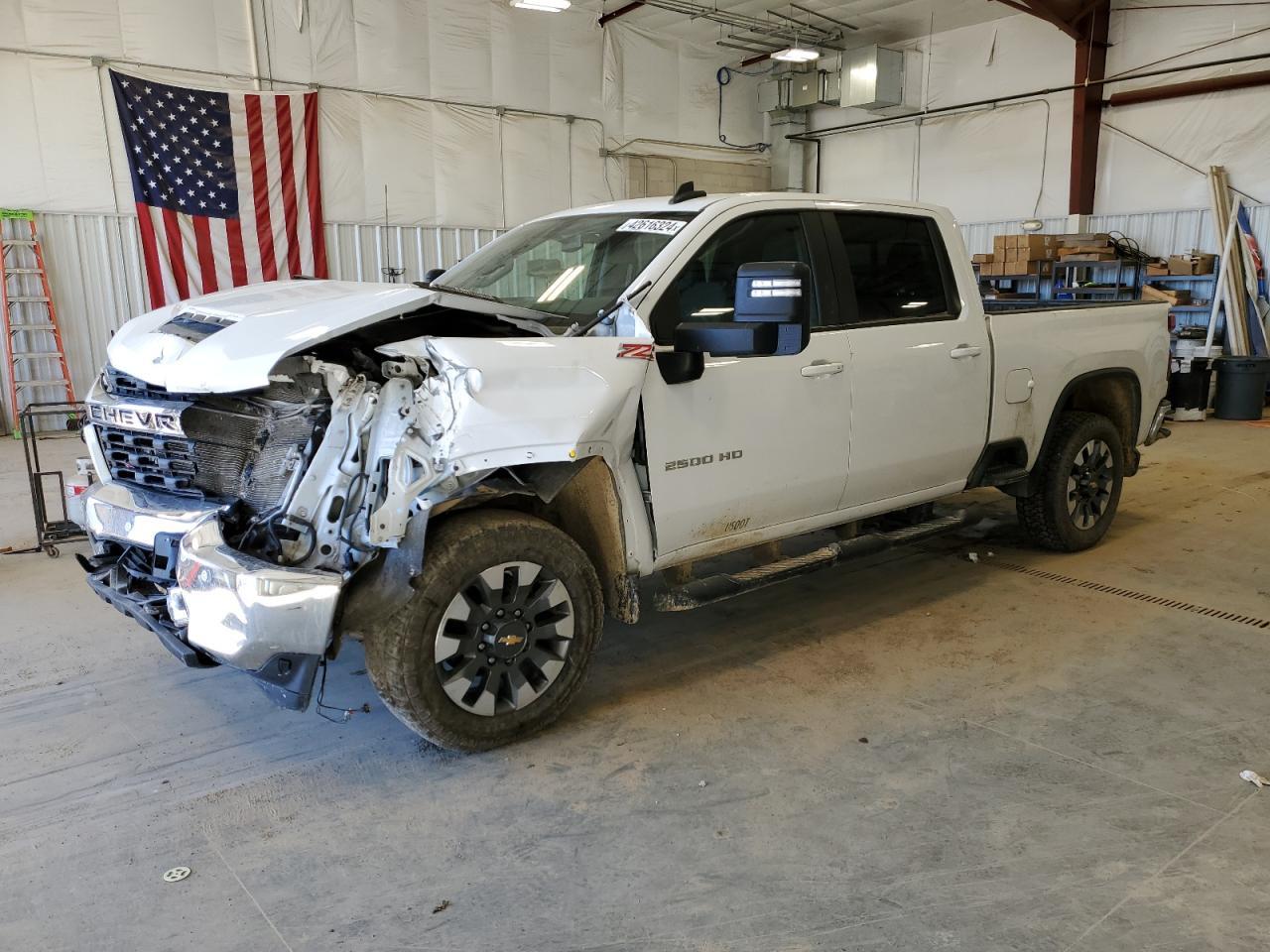 2022 CHEVROLET SILVERADO car image