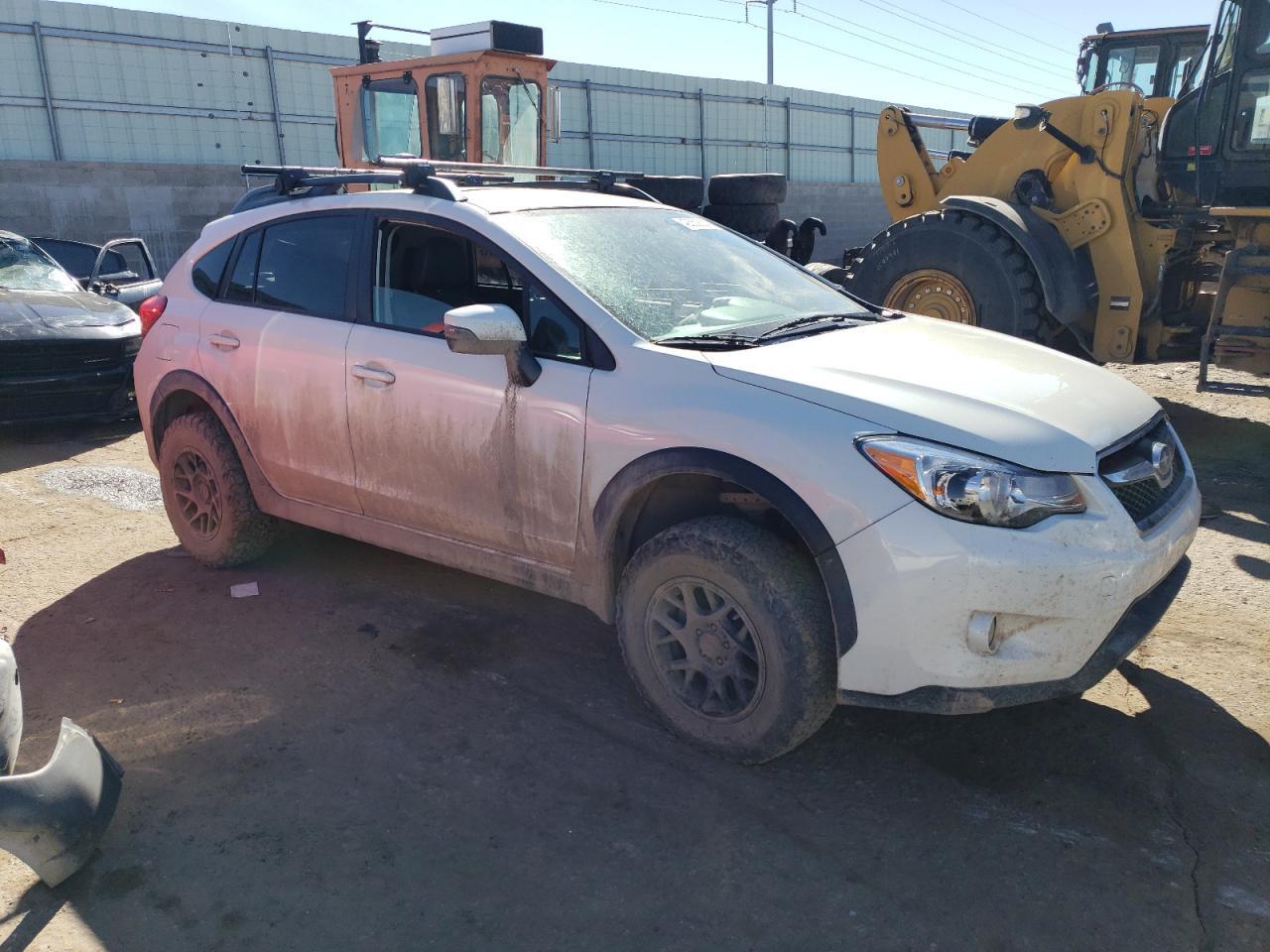 2015 SUBARU XV CROSSTR - Image 4