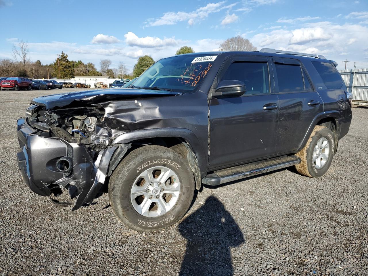 2018 TOYOTA 4RUNNER SR