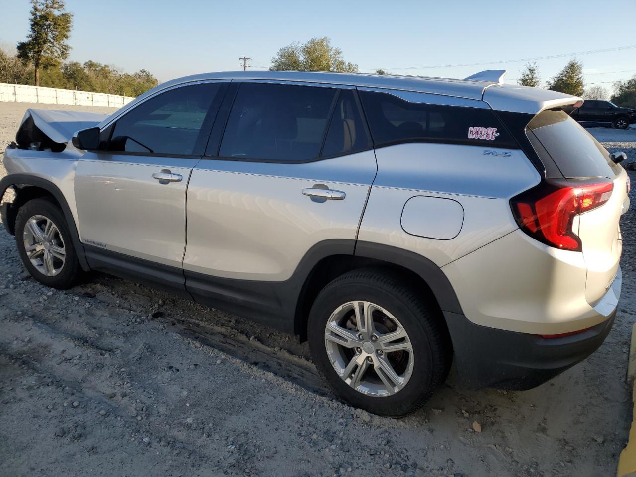 2019 GMC TERRAIN SL - Фото 2