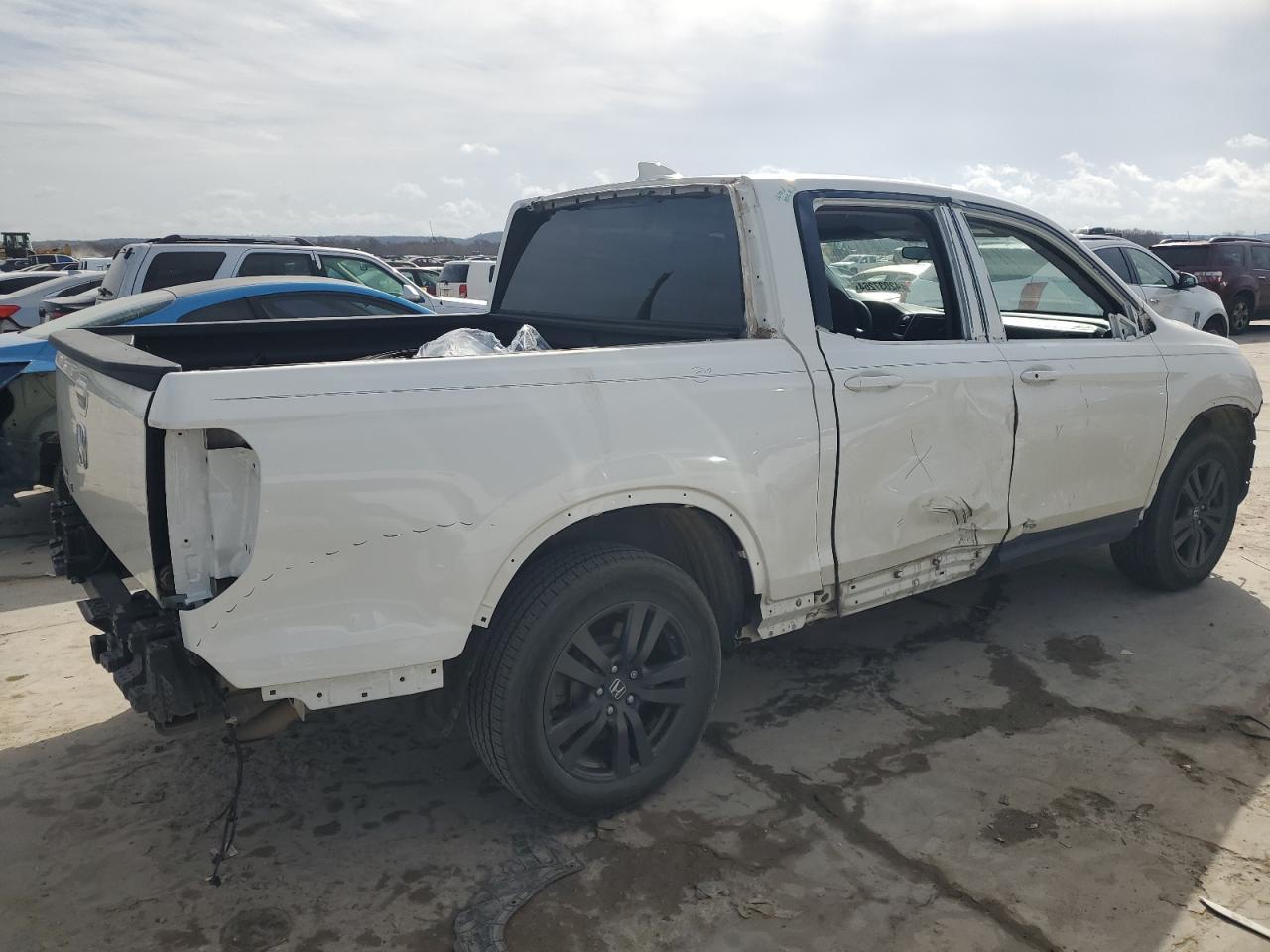 2019 HONDA RIDGELINE - Фото 3
