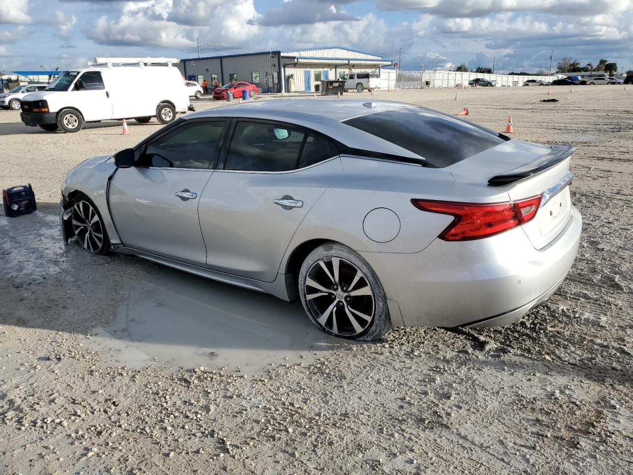 2016 NISSAN MAXIMA 3.5 - Фото 2