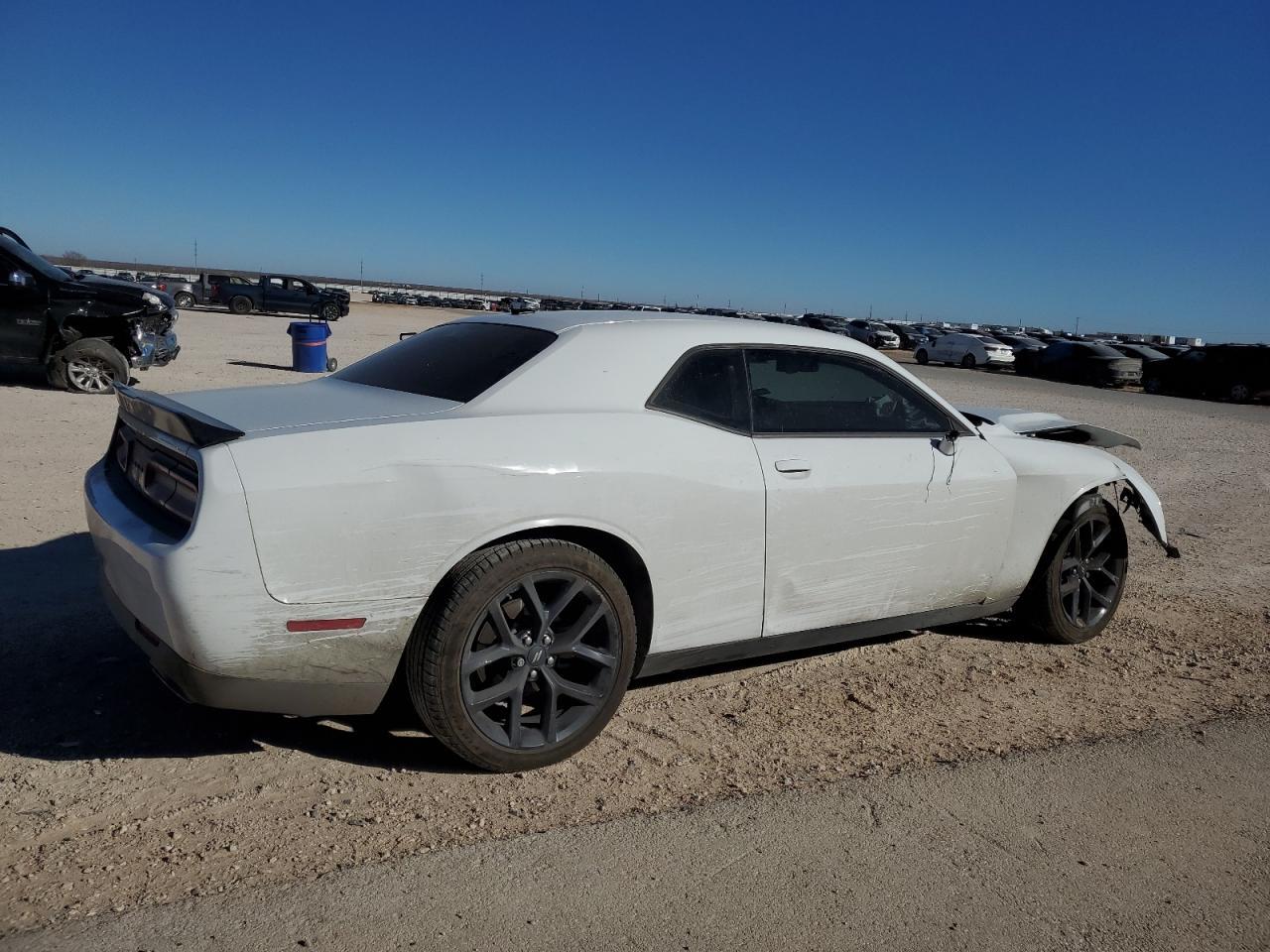 2023 DODGE CHALLENGER - Фото 3