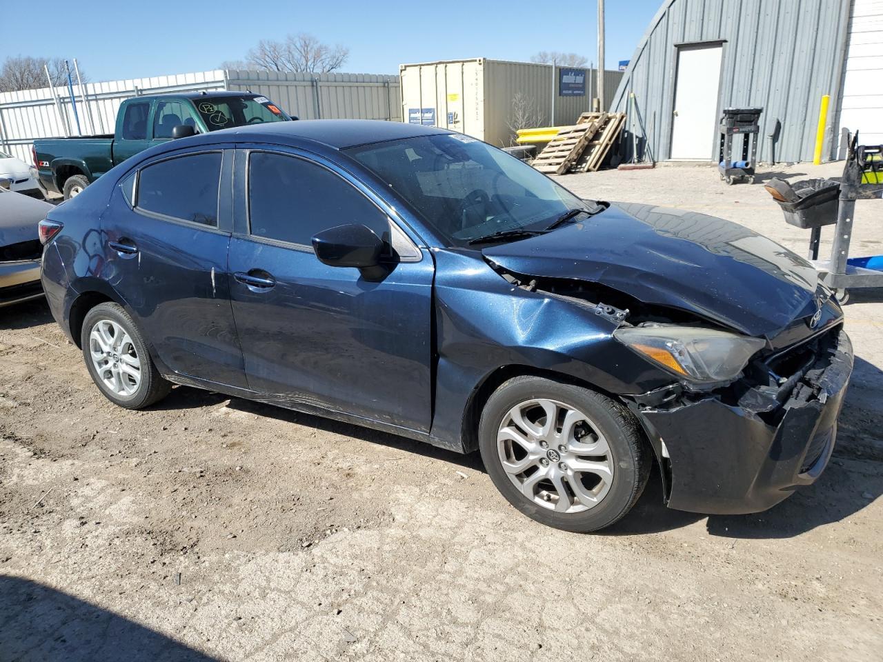 2017 TOYOTA YARIS IA - Image 4