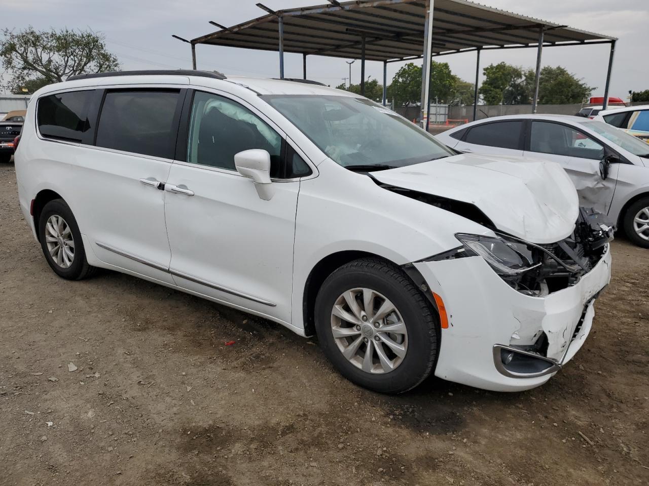 2017 CHRYSLER PACIFICA T - Фото 4