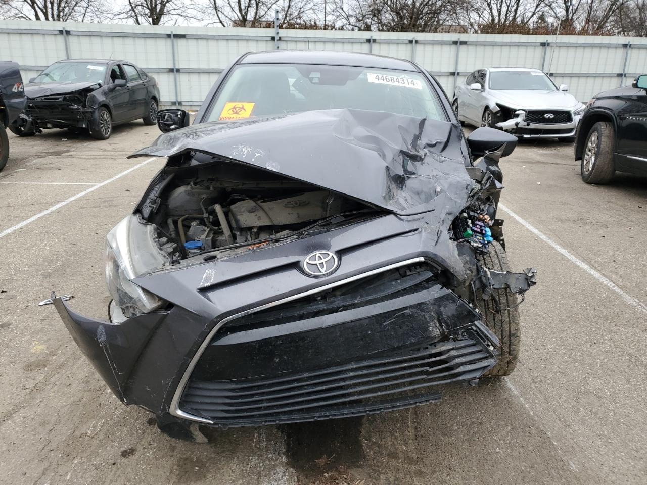 2017 TOYOTA YARIS IA - Фото 5