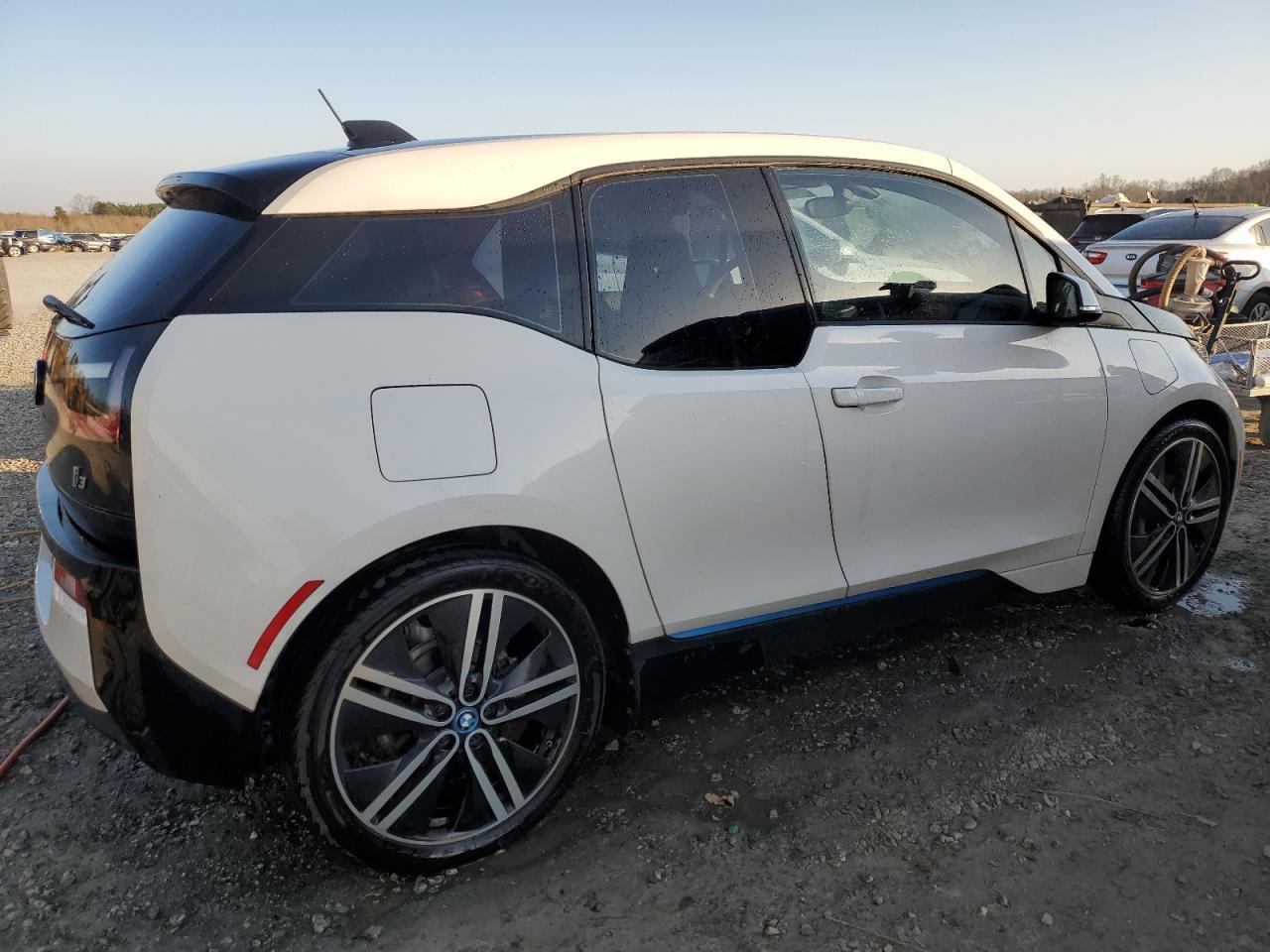 2015 BMW I3 REX - Фото 3