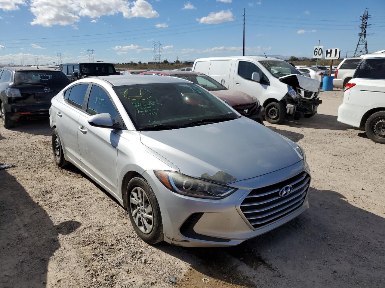 2018 HYUNDAI ELANTRA SE - Image 4