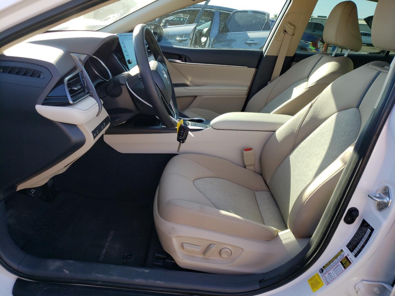 2023 TOYOTA CAMRY LE - Фото 7