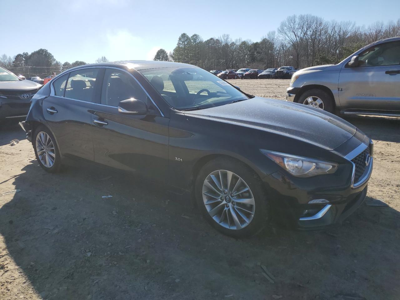 2018 INFINITI Q50 LUXE - Фото 4