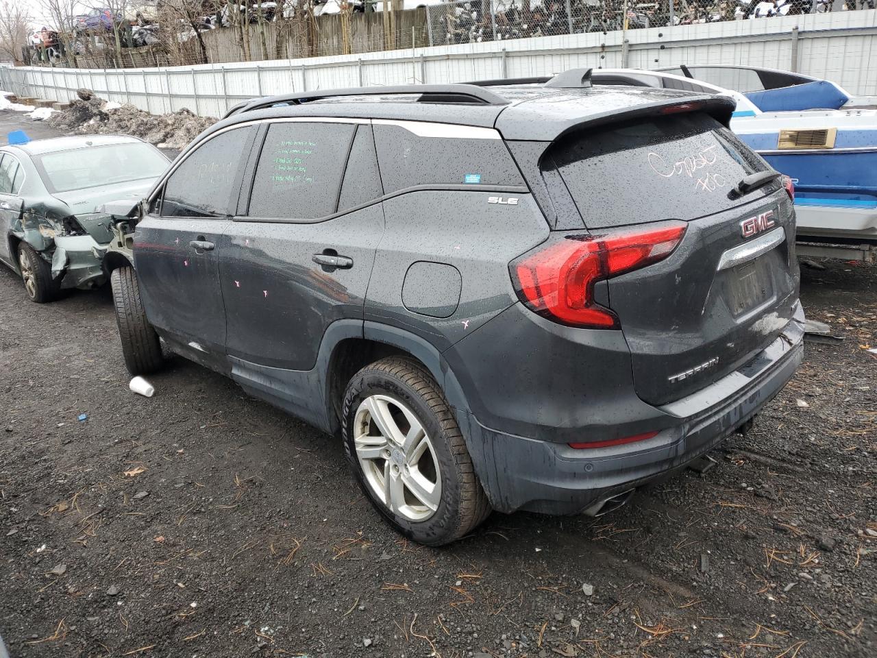 2018 GMC TERRAIN SL - Image 2