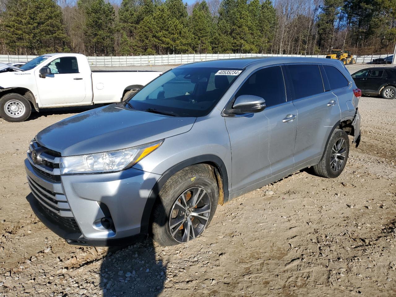 2018 TOYOTA HIGHLANDER