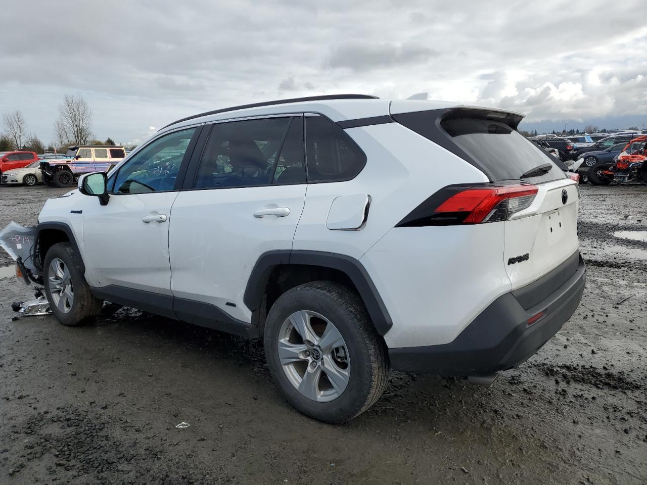 2021 TOYOTA RAV4 LE - Image 2