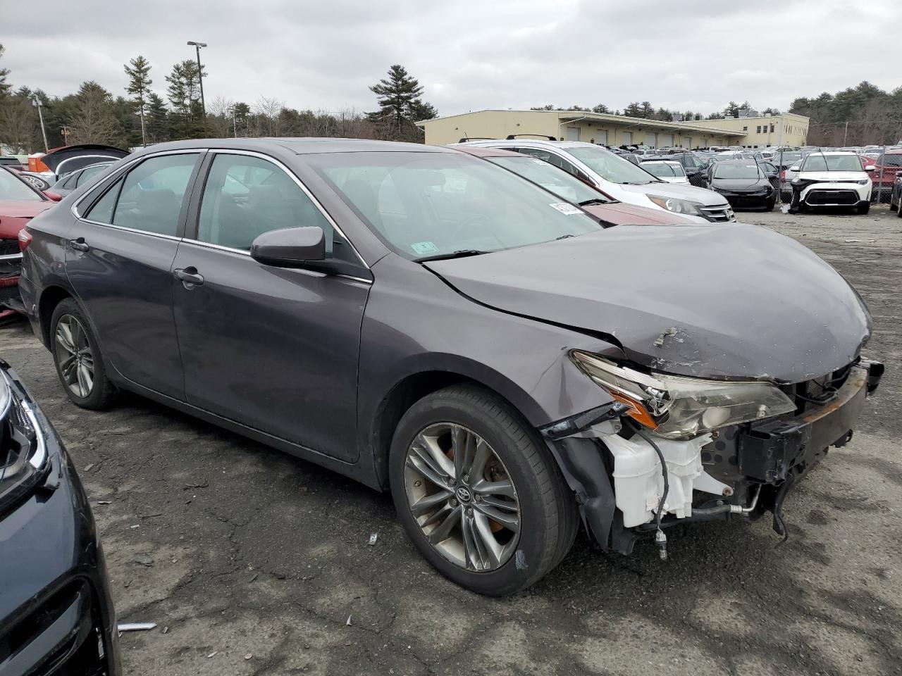 2016 TOYOTA CAMRY LE - Фото 4